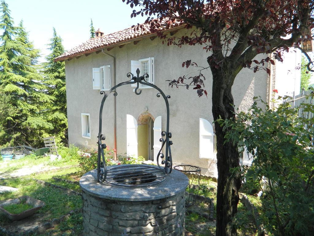Hostal Casa Badinot Diano dʼAlba Habitación foto