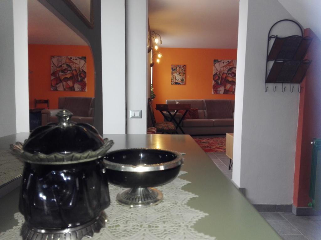 Hostal Casa Badinot Diano dʼAlba Exterior foto
